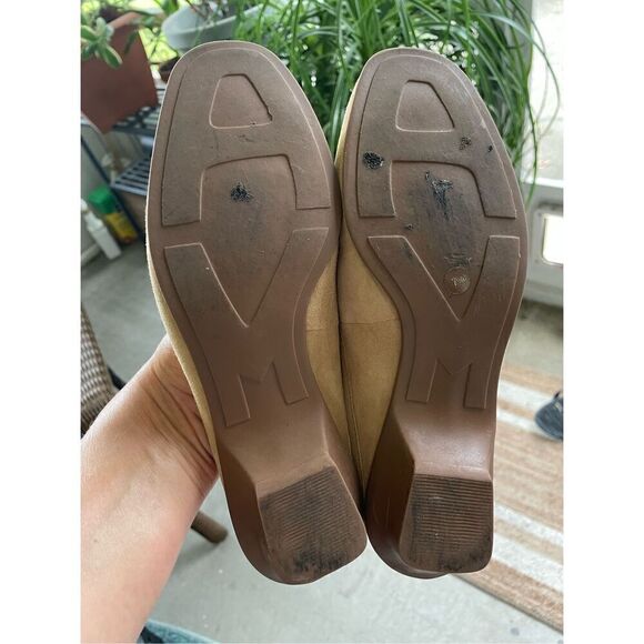 ANTONIO MELANI Suede Beige Mules Women's with a small comfortable heel 7.5 - Picture 6 of 6